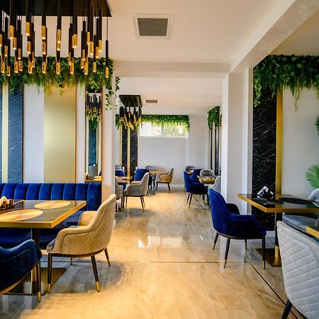 Elitte Inn & Suites Roşu Exterior foto